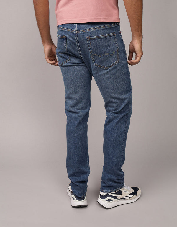 Jean Slim Staight con Fibras Tencel™ Ae - Generico