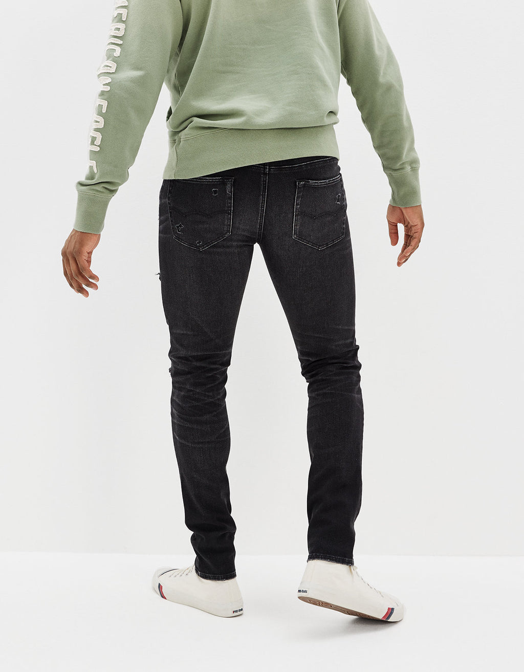 Jean Slim con Parches Ae - Negro 0117_6221_080_ob