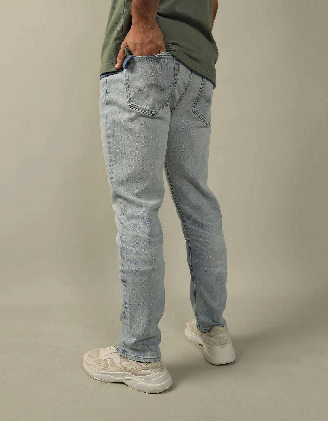 Jean Slim corte Recto Hombre AE - Generico 0117_6679_431_ob