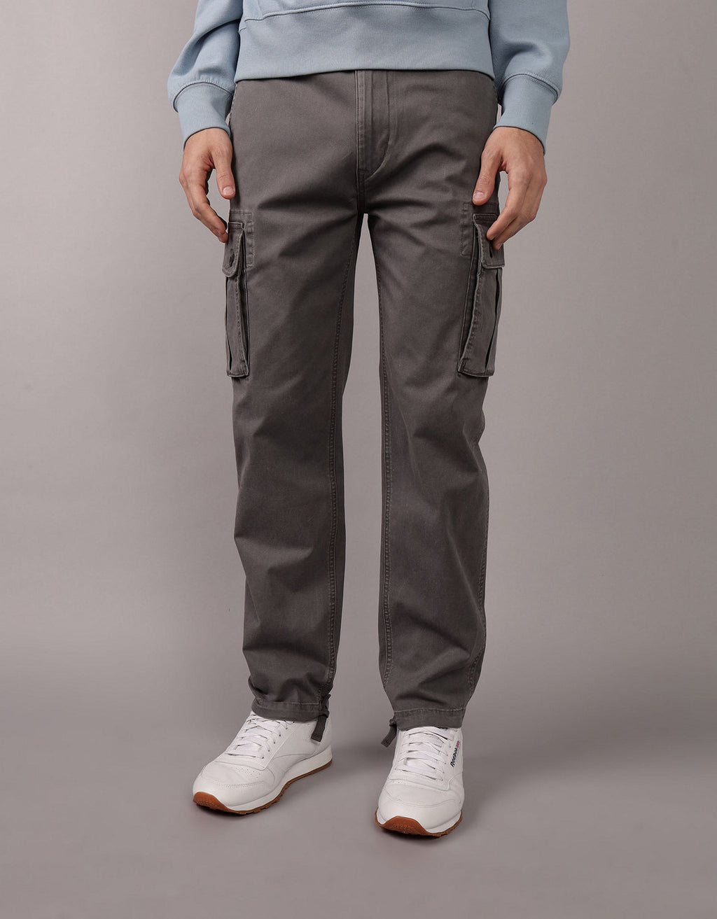 Pantalón Cargo Lived-In Ae - Gris 0123_5034_040_of