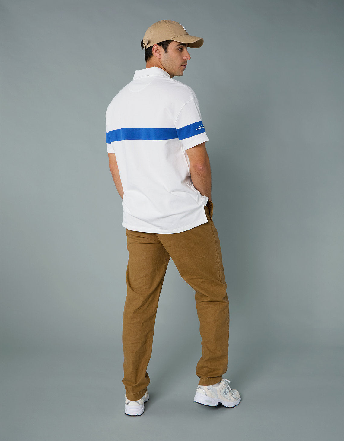 Pantalón ajustado de hombre AE - Caqui 0127_5062_238_ob