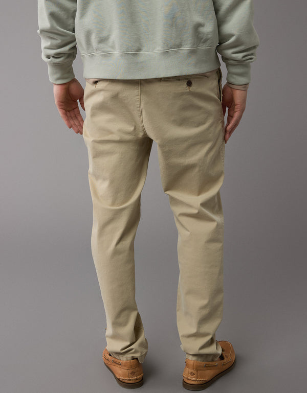 Pantalón khaki ajustado recto y flexible usado. - Caqui