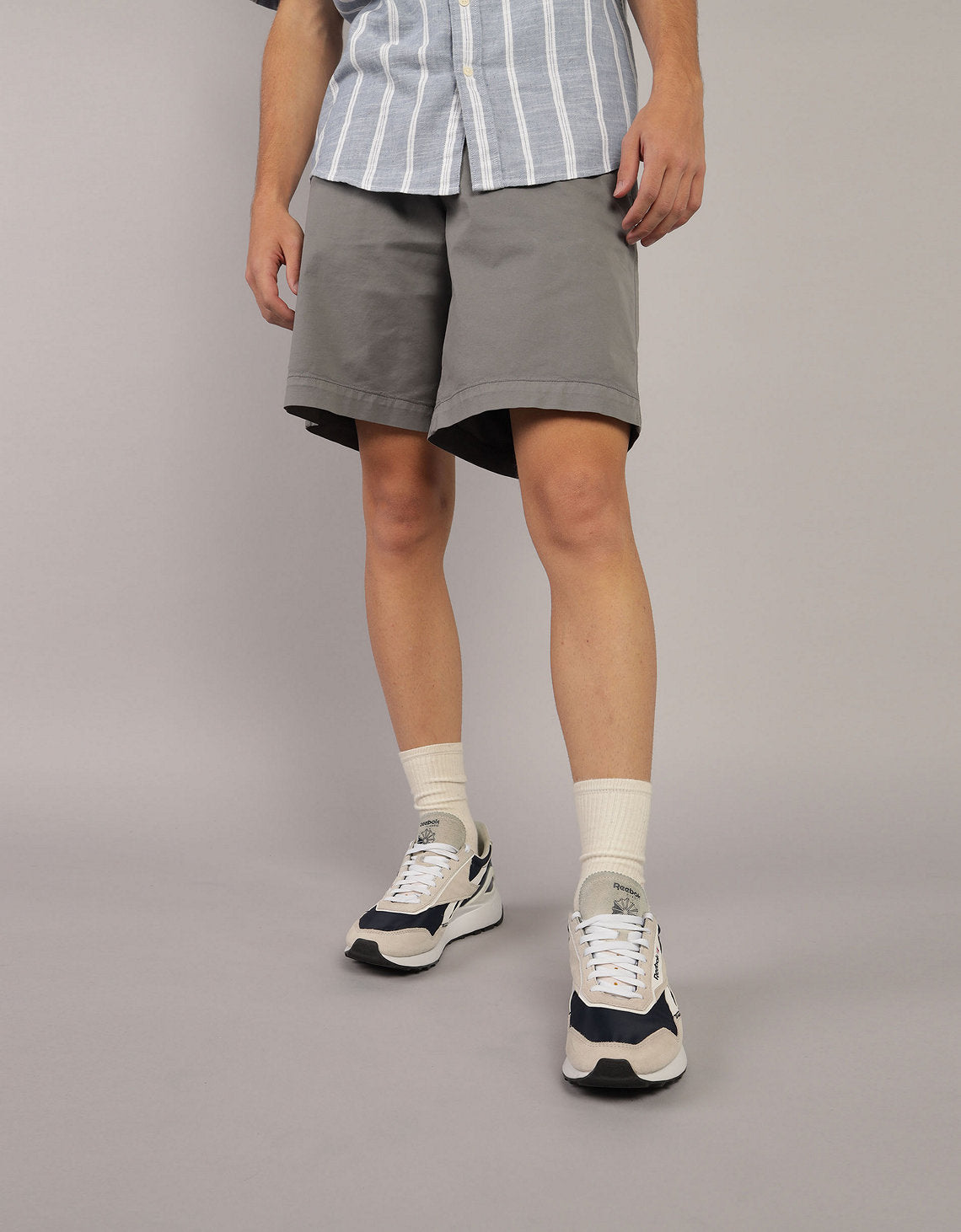 Bermuda Flex en Dril de 9 para Hombre - Gris 0135_7880_002_of