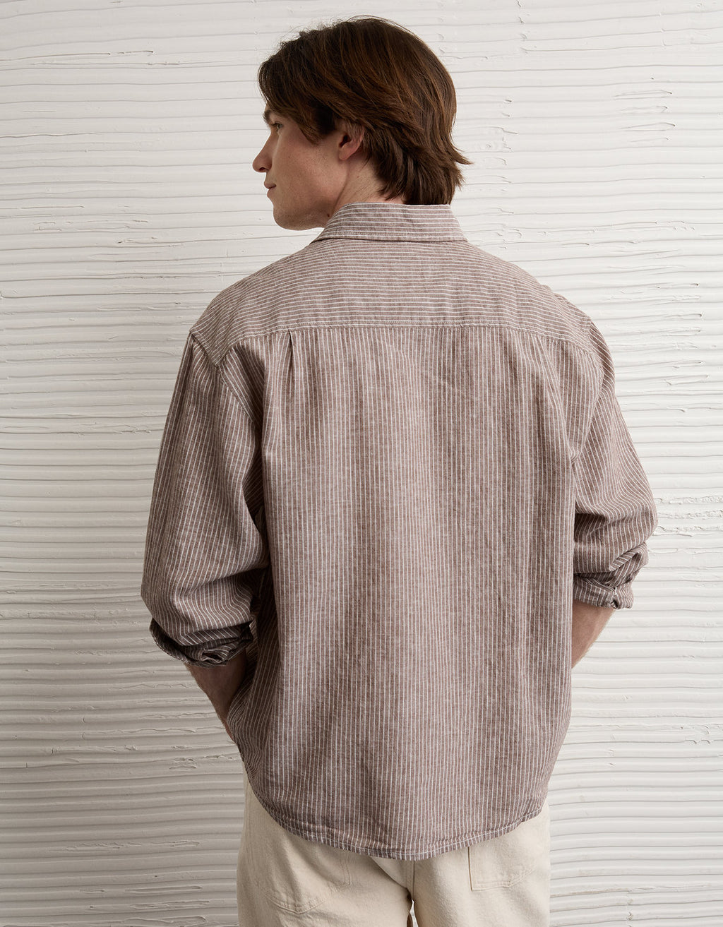 Camisa de lino con ajuste relajado y botones - Café 0153_3087_200_ob