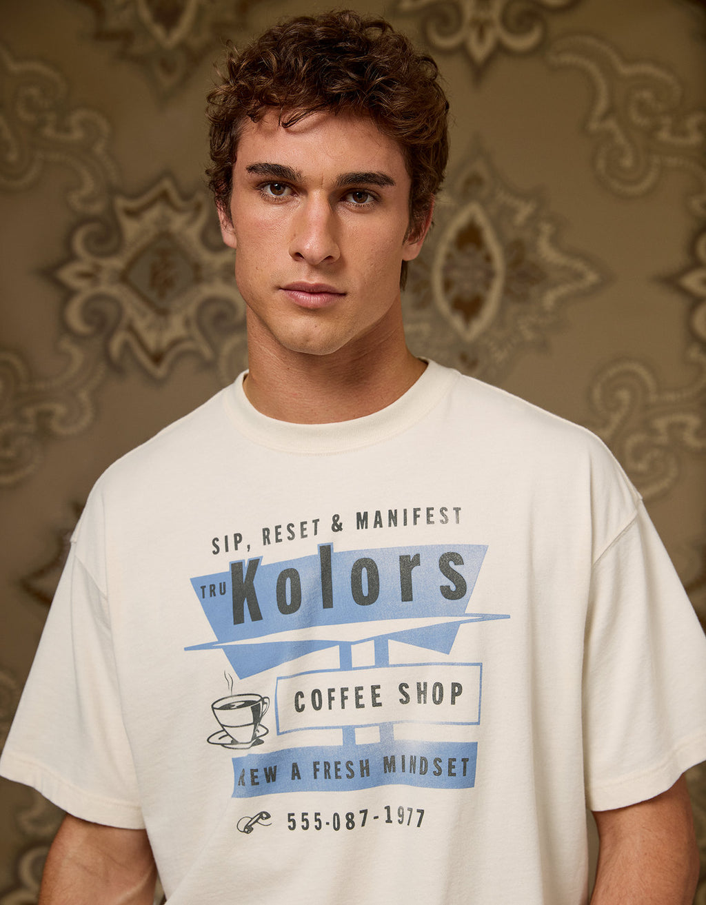Ae x Tru Kolors Camiseta Gráfica - Blanco 0161_4846_101_d2