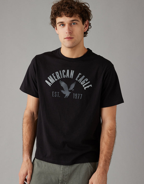 Camiseta Ae con gráfico - Negro
