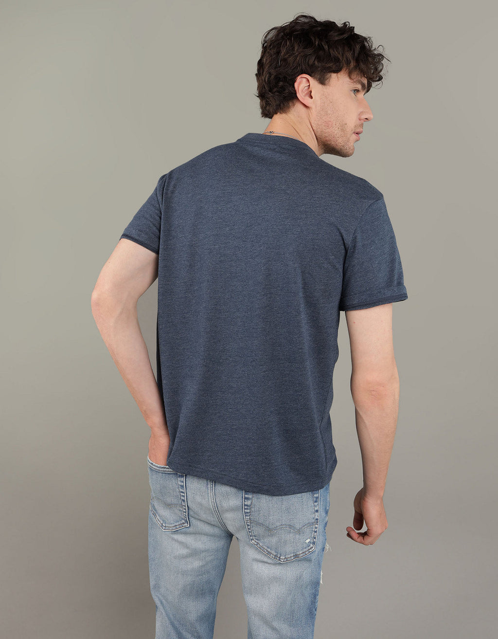 Camiseta Ae con gráfico - Azul 0181_3437_410_ob