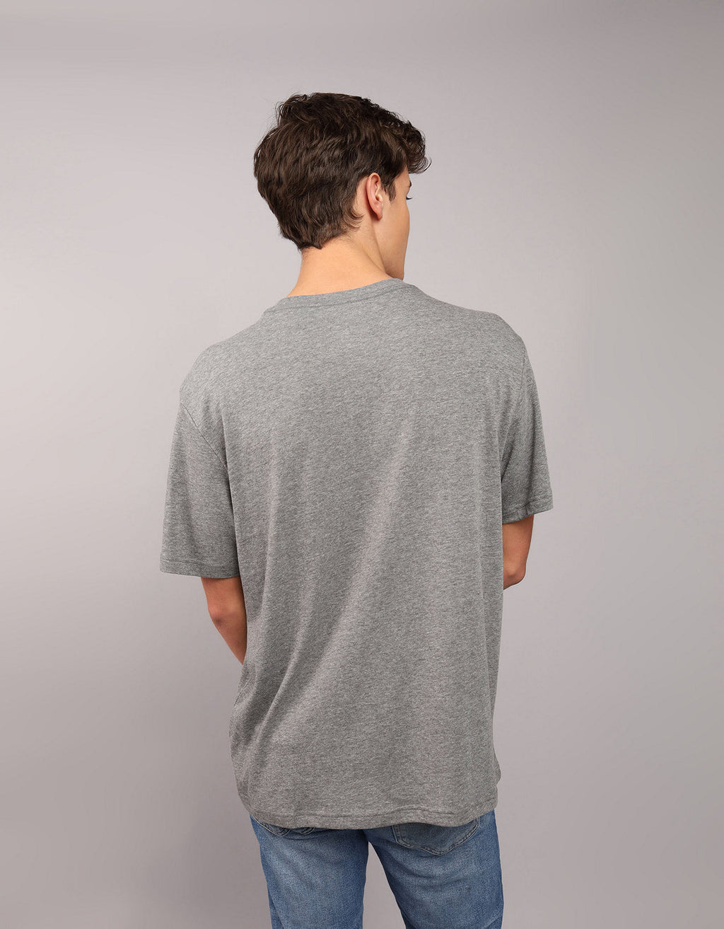 Camiseta con Gráfico Manga Corta Hombre AE - Gris 0181_3774_006_ob