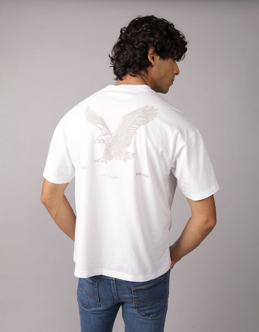 Camiseta con Gráfico Ae - Blanco 0181_4601_100_ob