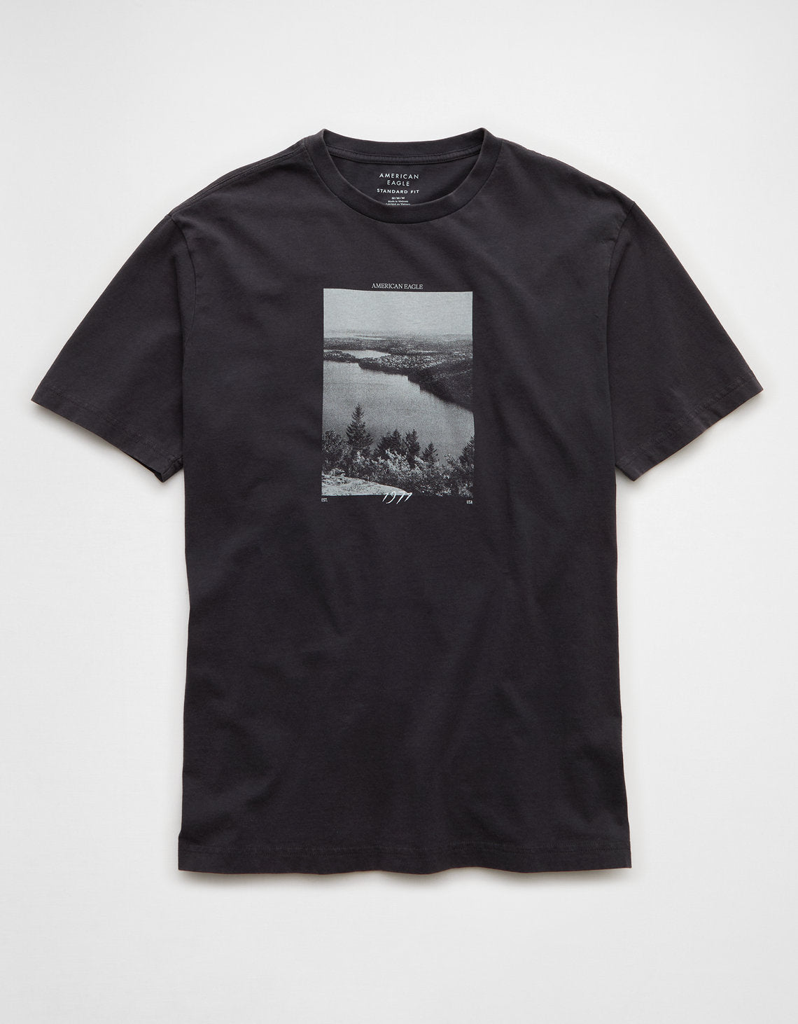Camiseta con Gráfico Ae - Negro 0181_4659_094_f