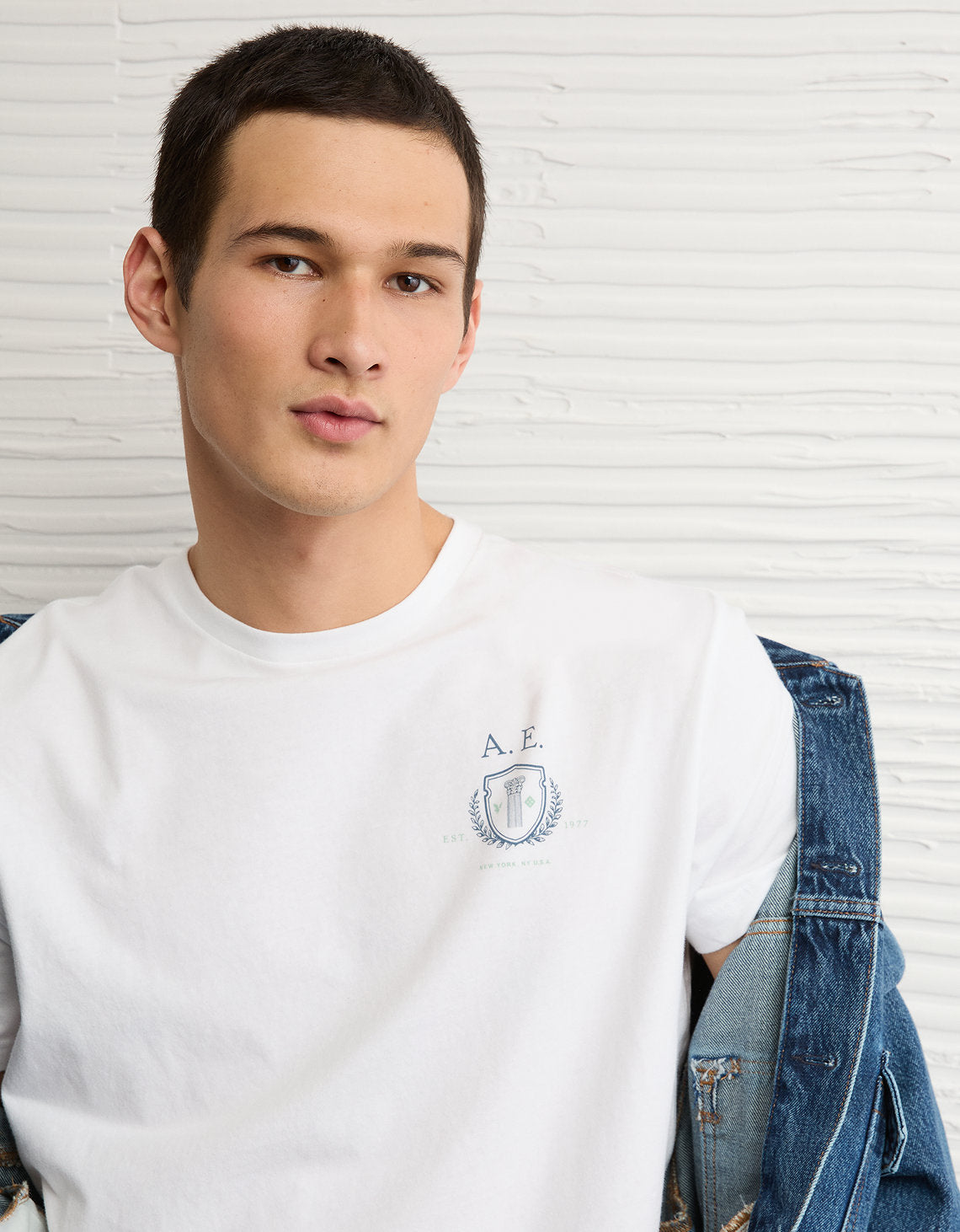 Camiseta Gráfica con Logo Ae - Blanco 0181_5687_100_d2