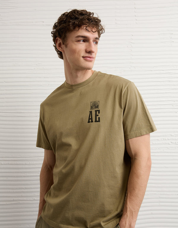 Camiseta Gráfica con Logo Ae - Generico