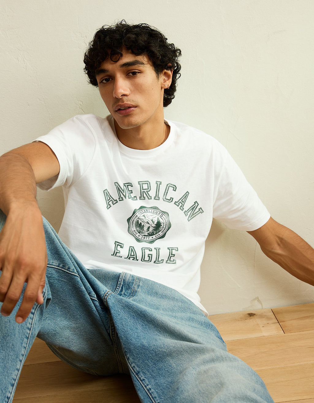 Camiseta con logotipo gráfico de ajuste estándar Ae - Blanco 0181_5930_100_of
