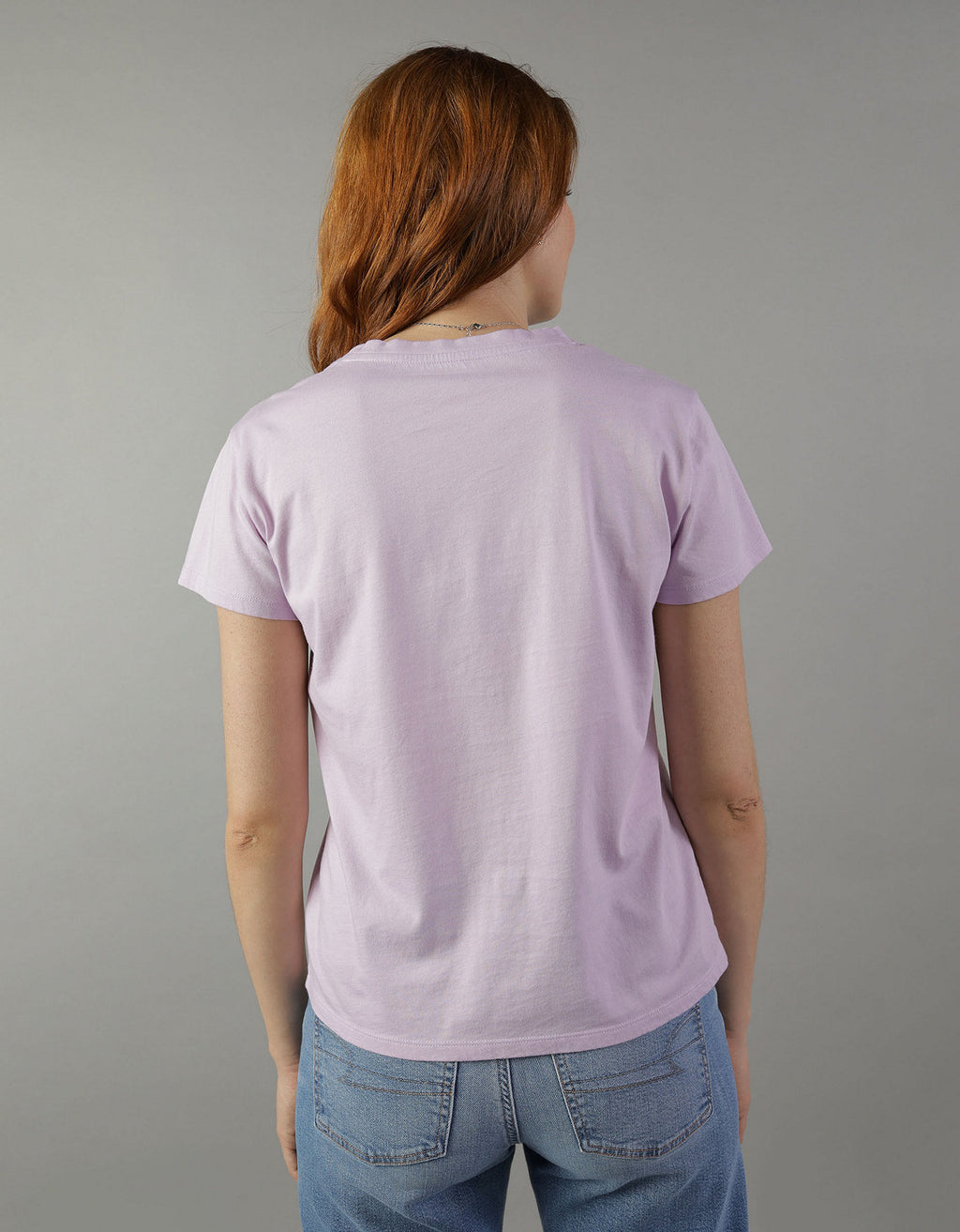 Camiseta AE gráfica con corte ajustado - Rojo 0300_9119_954_ob