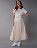 Camiseta con gráfico de mujer AE - Blanco 0300_9931_100_of