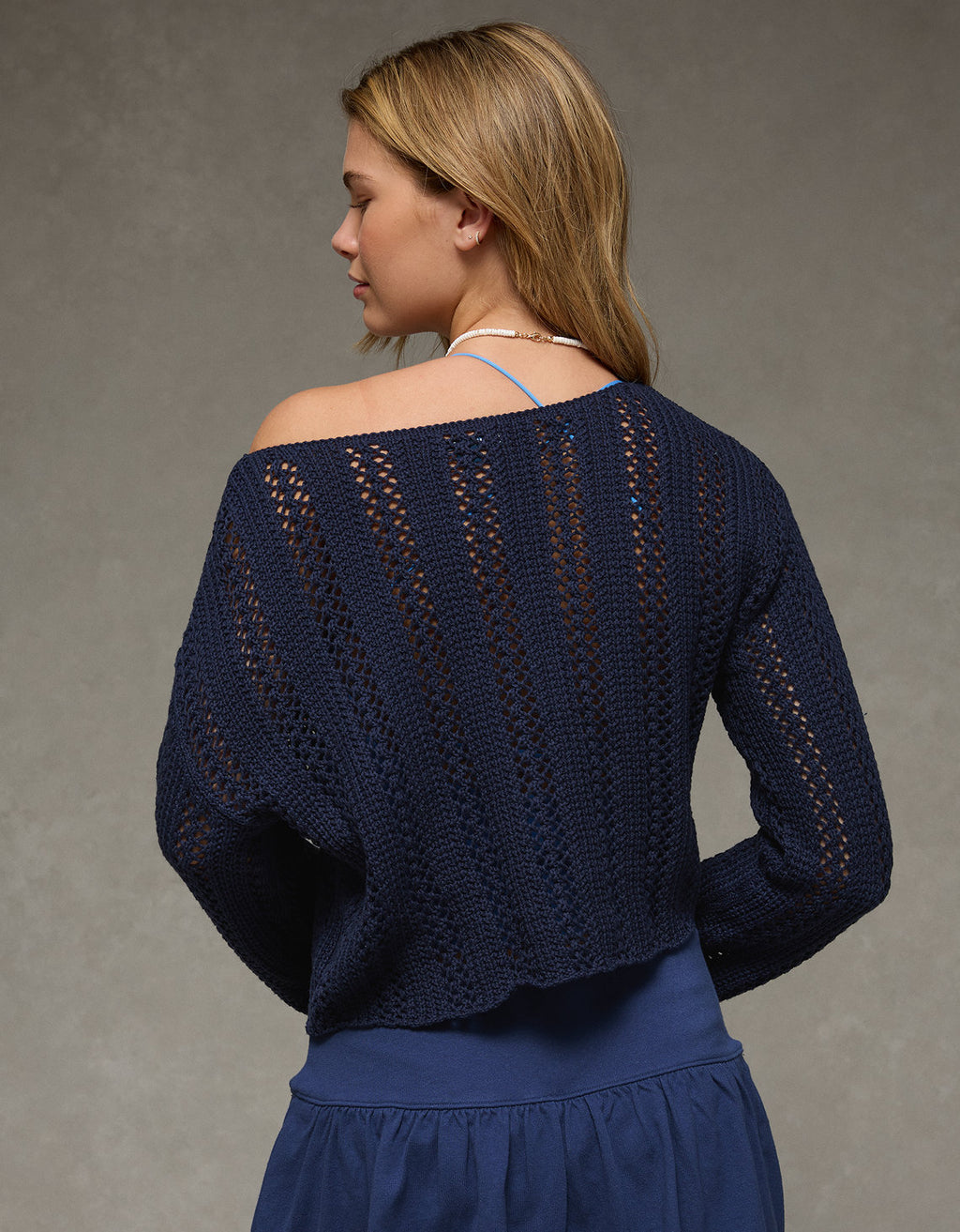 Suéter en crochet con escote Ae - Azul 0348_1769_483_ob