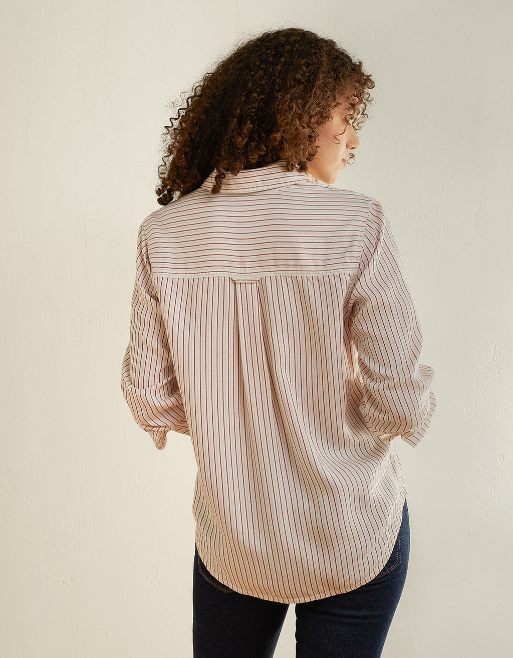 Camisa abotonada Ae Bestie - Beige 0350_7128_106_ob