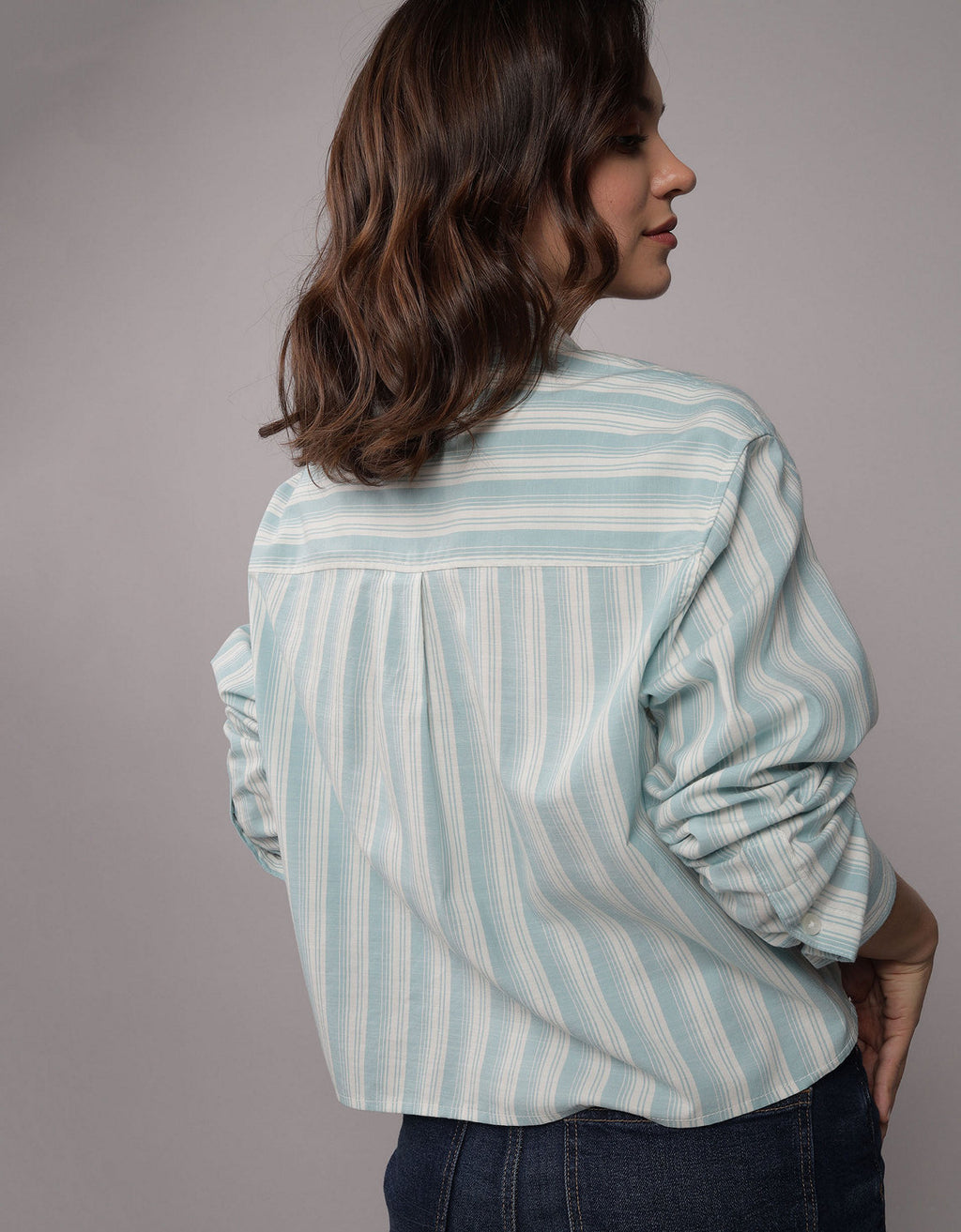 Camisa manga larga Ae con botones - Verde 0355_5656_395_ob