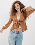 Blusa de seda AE de manga larga. - Café 0358_4651_200_of