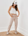 Camiseta Ae, cuello alto - Blanco 0366_5311_100_of