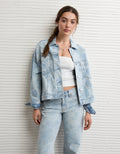 Chaqueta de mezclilla con estampado floral en corte acampanado - Azul 0381_3795_488_of