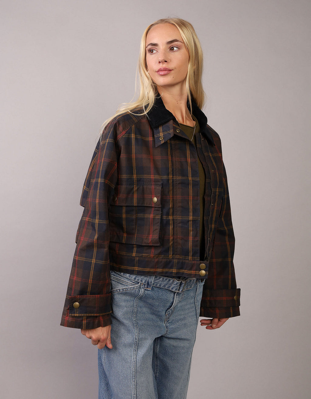Chaqueta Utility Recortada Ae - Azul 0387_3761_410_of