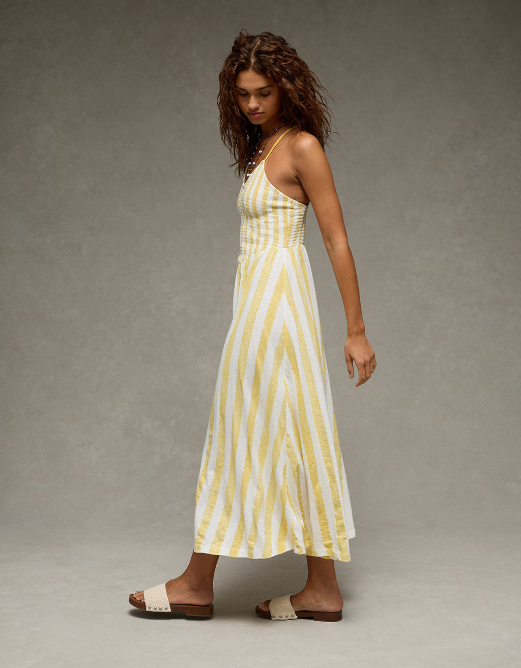 Vestido largo con nido de abeja Ae Sunchaser. - Amarillo 0395_9058_700_d1