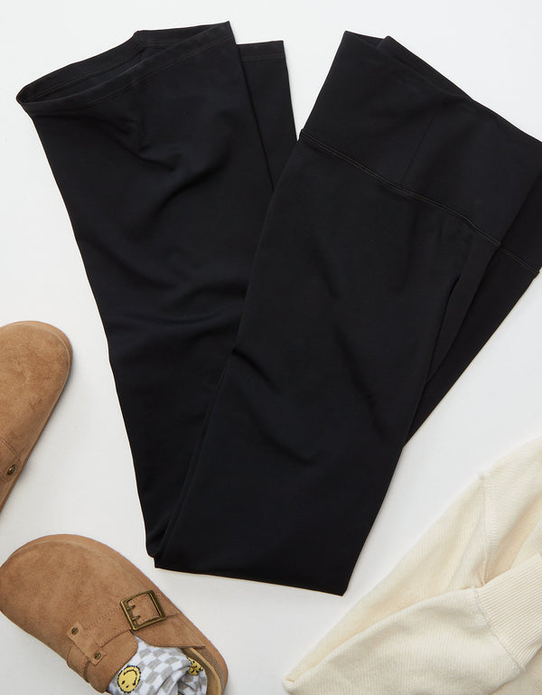 Short Ae, tipo ciclista, tiro alto, camuflado - Negro