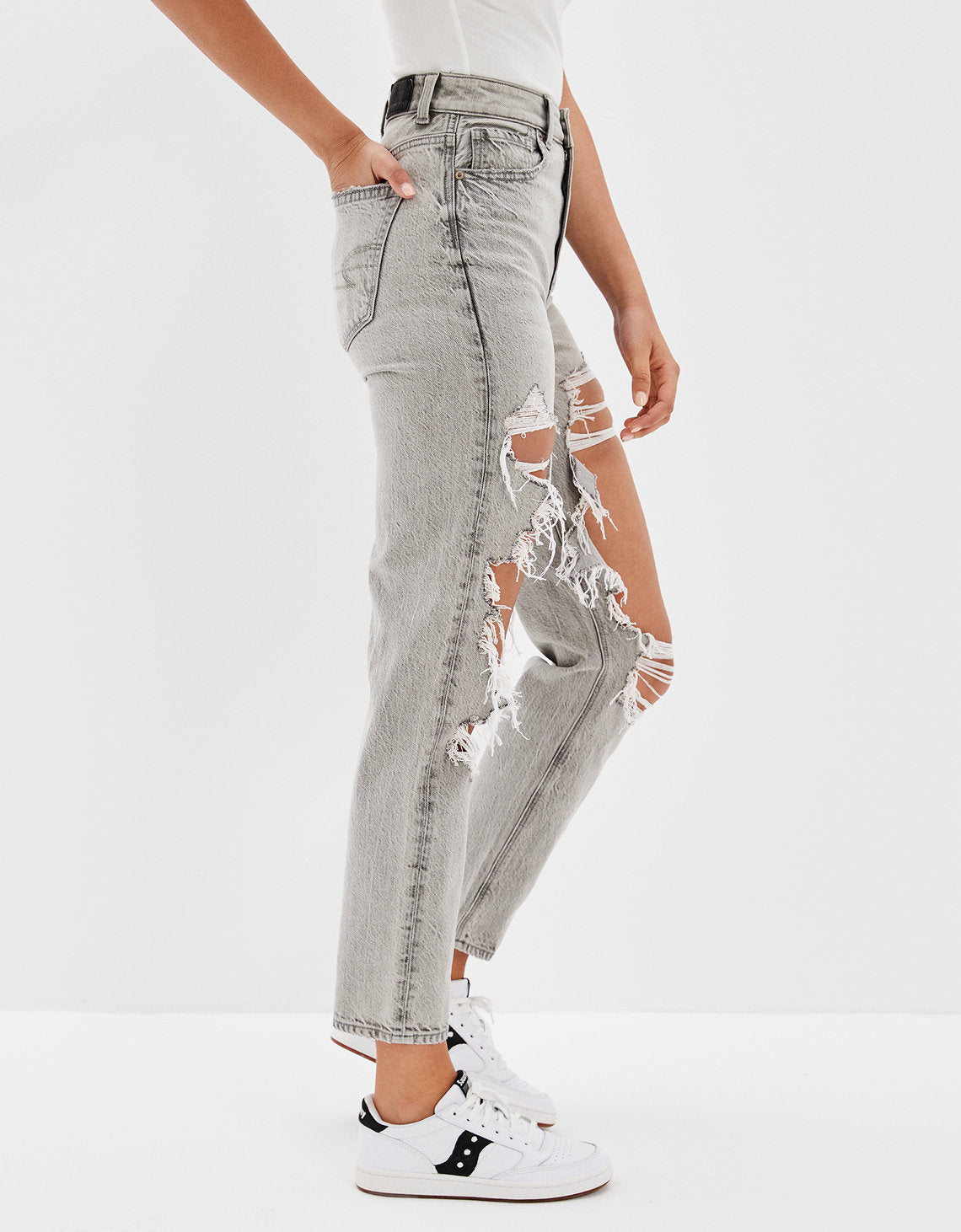 Jean Mom Straight Ae - Gris 0436_4082_036_os