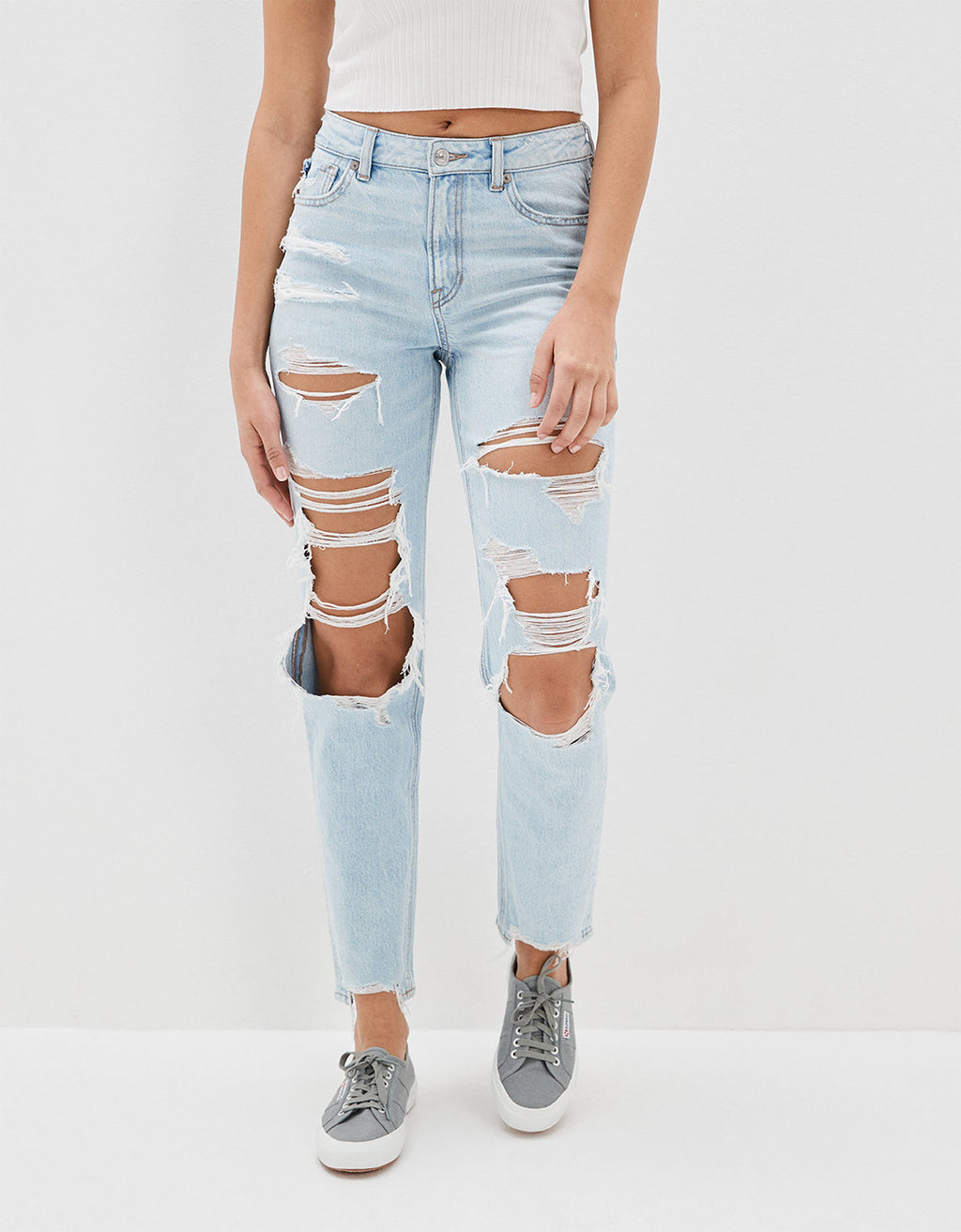 Jean AE mom strigid con rotos - Azul 0436_4124_396_of