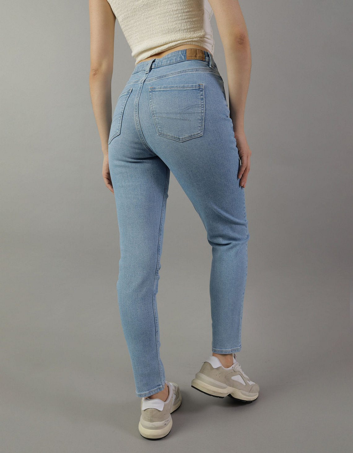 Jean Mom con Stretch Ae - Generico 0436_4696_915_ob