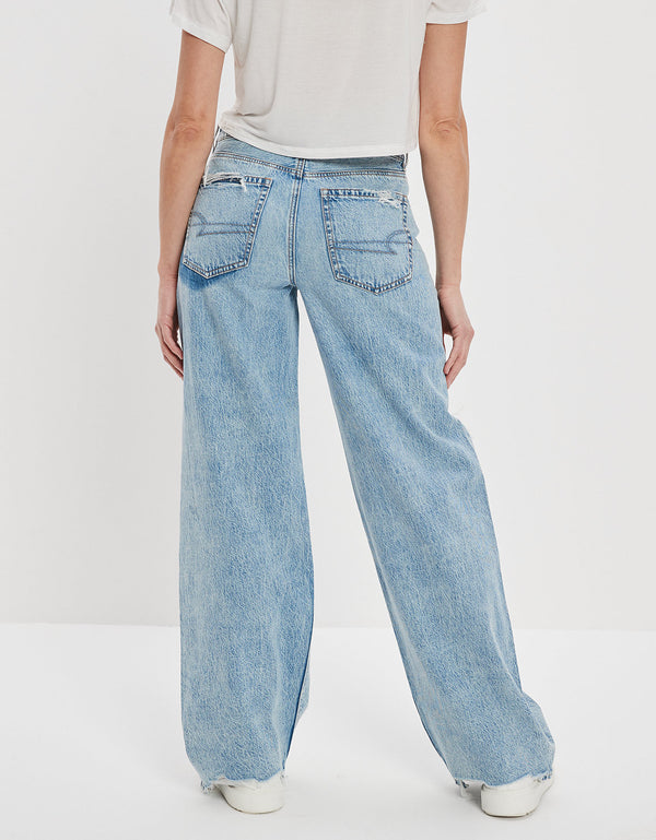 Jeans Ae holgados de pernera ancha y cintura súper alta rasgados Dreamy Drape - Azul