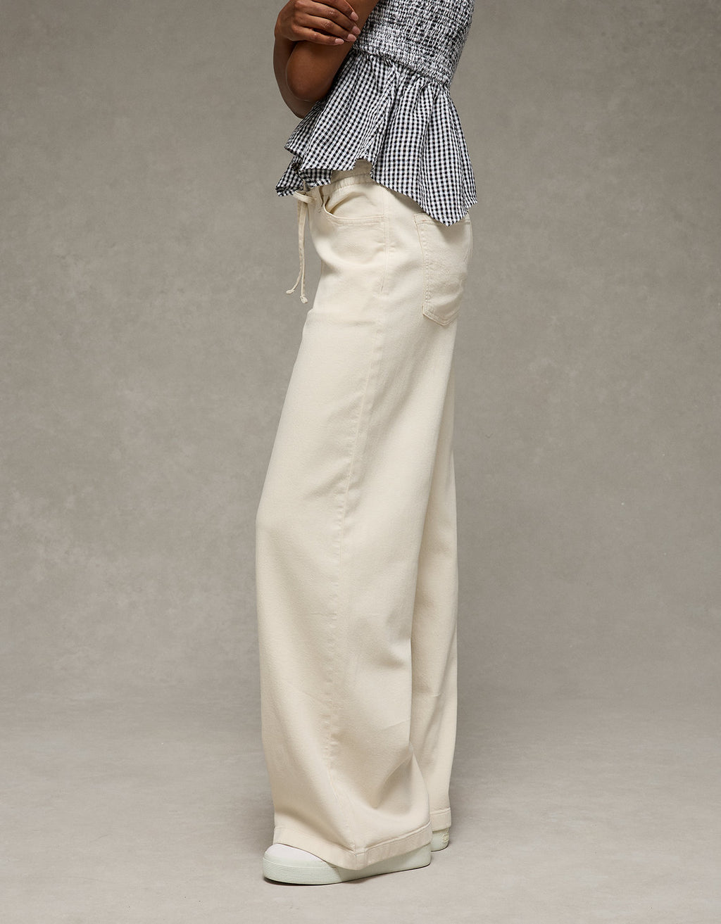Pantalón Wide-Leg de Tiro Bajo Ae - Caqui 0461_5530_210_os