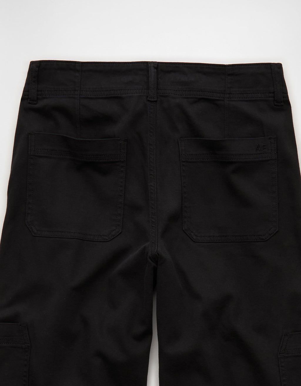 Pantalón Cargo de Pierna Ancha y Súper Cintura Alta Ae Stretch - Negro 0461_5800_016_b