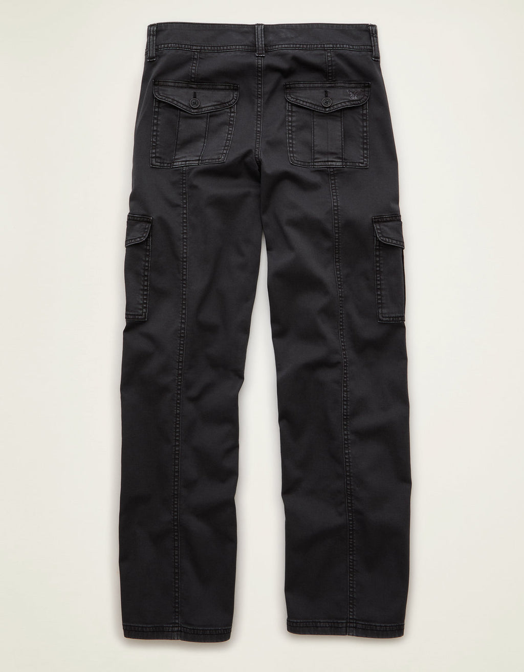 Pantalón tipo cargo de tiro bajo Ae - Negro 0461_5869_094_b
