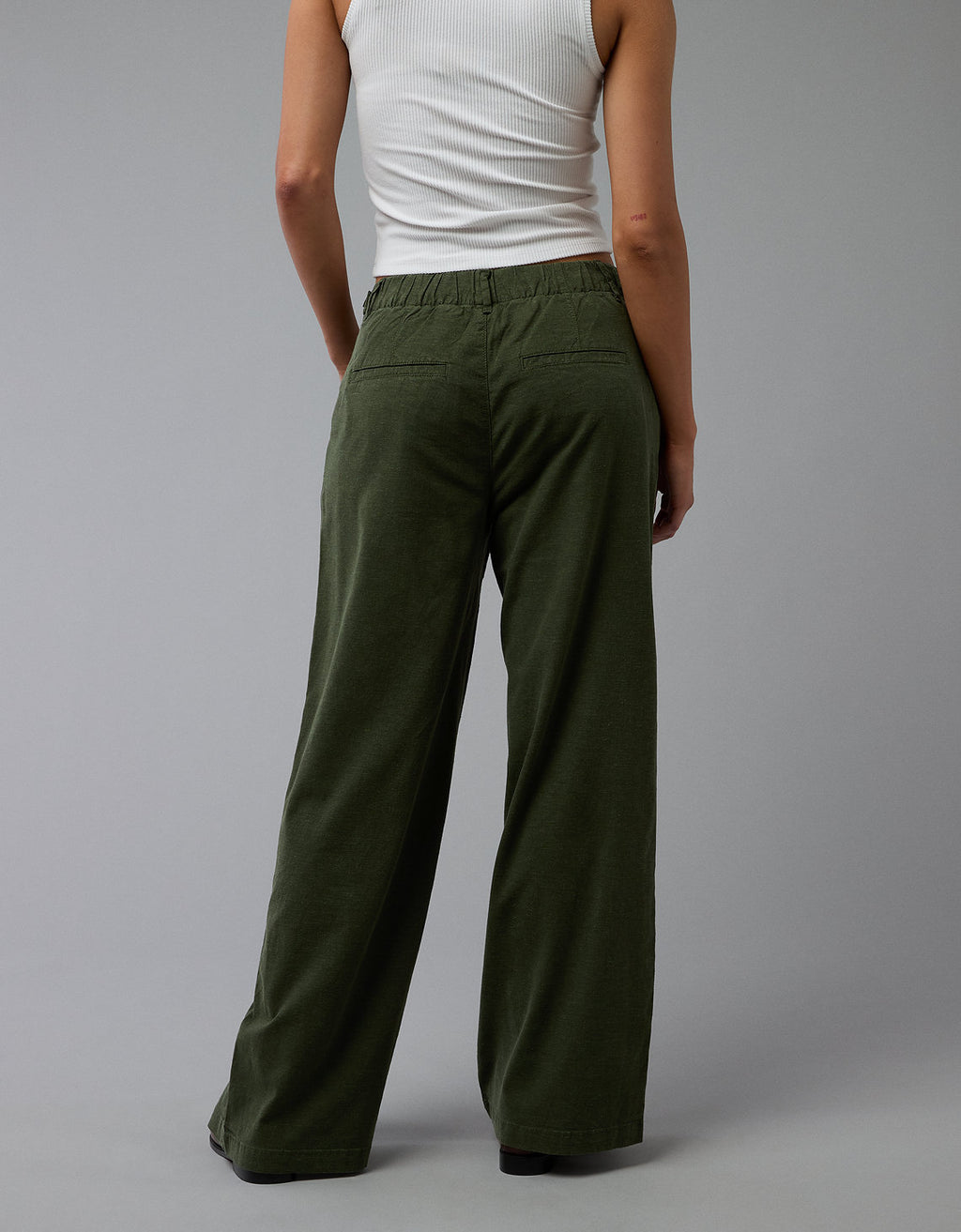 Pantalón tiro alto ancho de mujer AE - Verde 0462_5385_350_ob