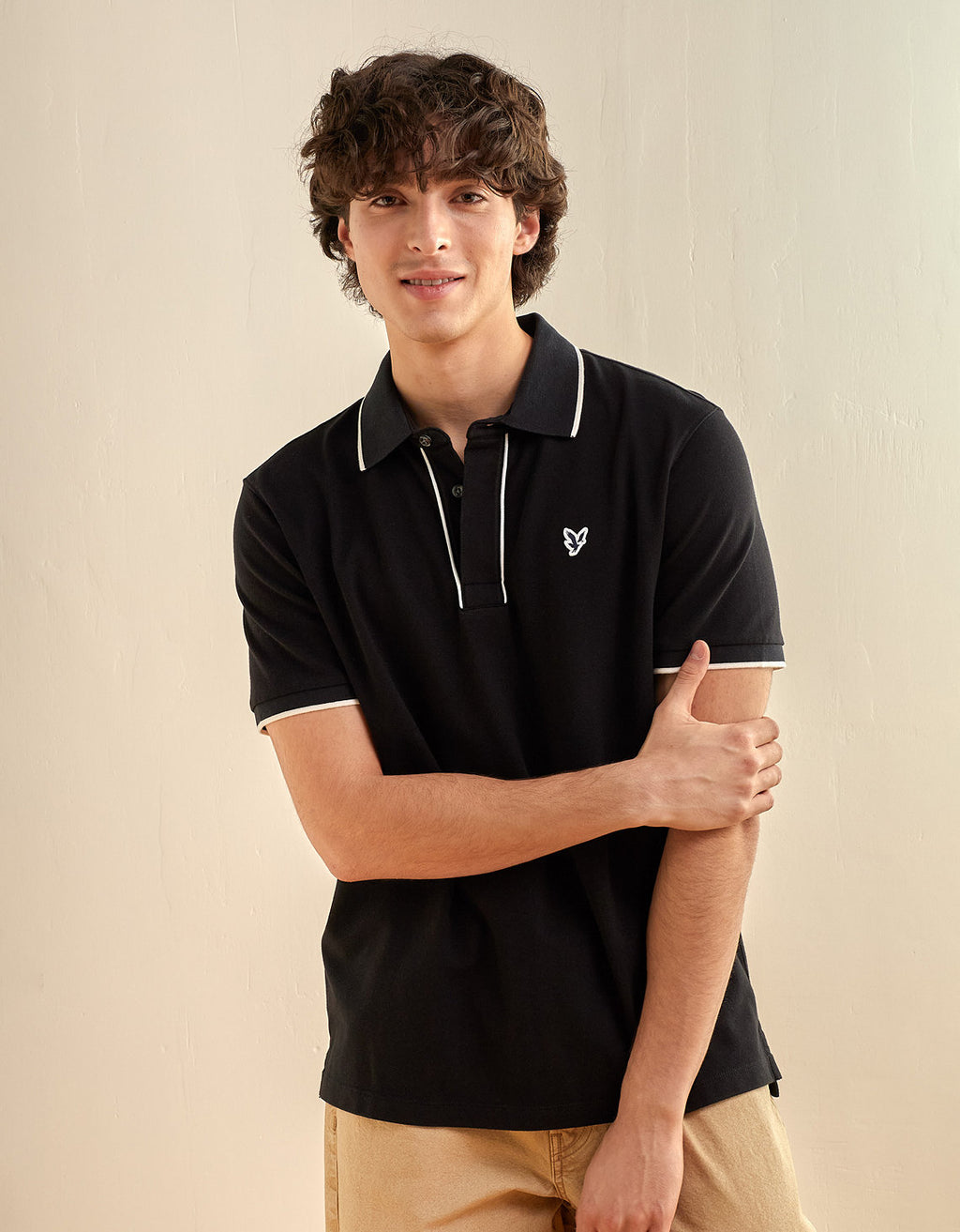 Polo de Piqué Elástico con Apariencia Desgastada para Hombre - Negro 1165_4559_001_of