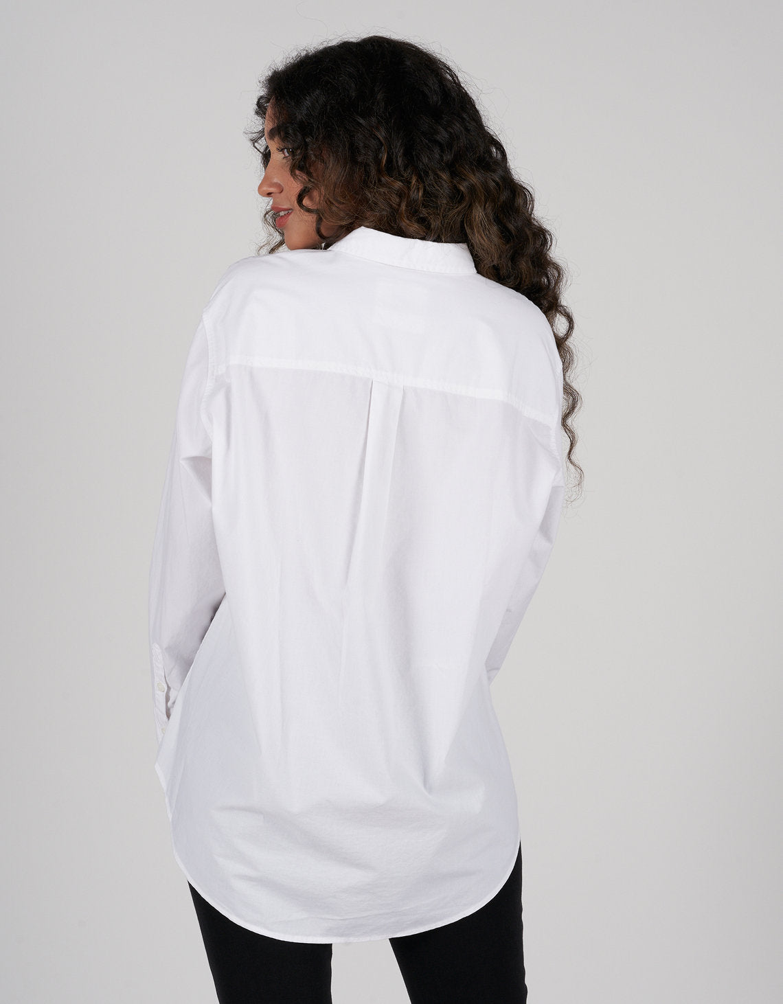 Camisa Oxford AE oversized de botones - Blanco 1354_4626_100_ob