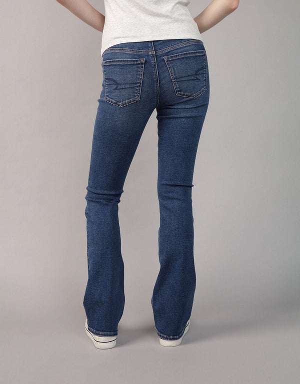Jean Kick Bootcut de Tiro Bajo para Mujer - Generico