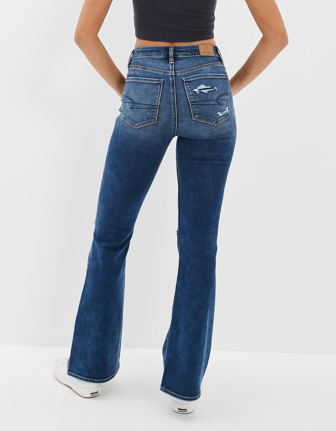 Jean Flare con Rotos Tiro Alto Ae - Generico 1436_4169_009_ob
