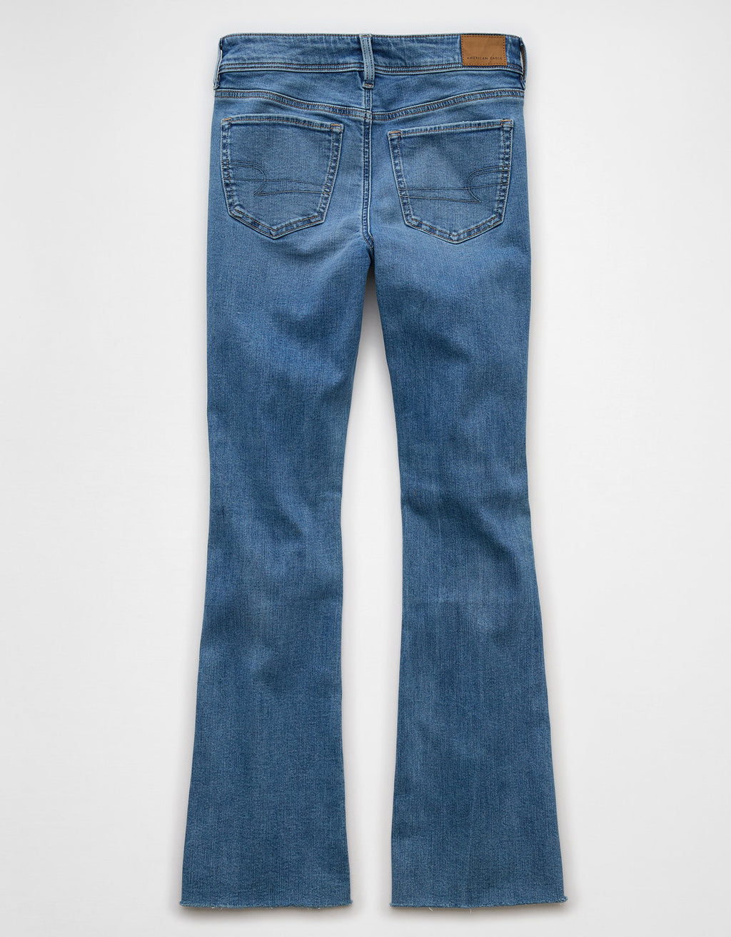 Jean kick bootcut con rotos de tiro bajo de mujer AE - Generico 1437_5538_826_b