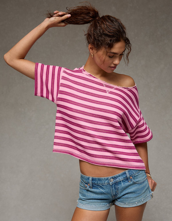 Sudadera de manga corta con escote descubierto - Rosa