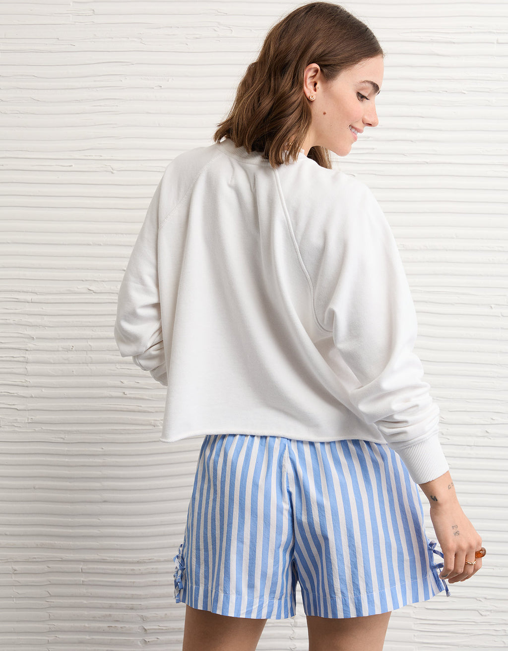 Sudadera Recortada con Corte Ceñido - Blanco 1457_2962_139_ob