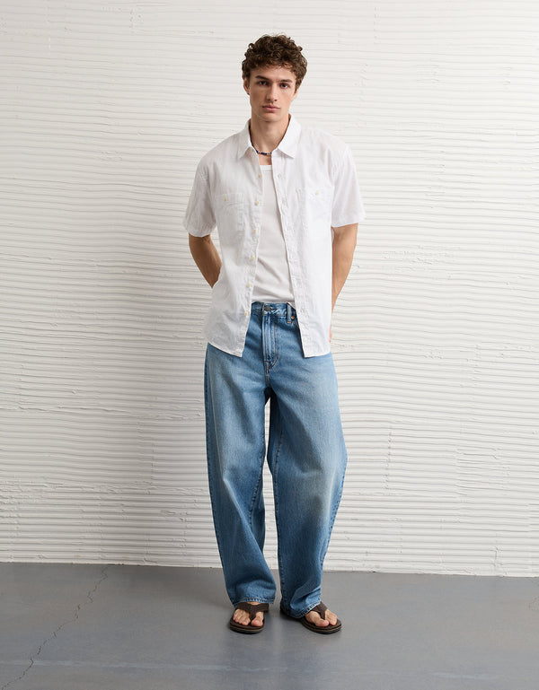 Camisa de lino con botones de ajuste estándar. - Blanco