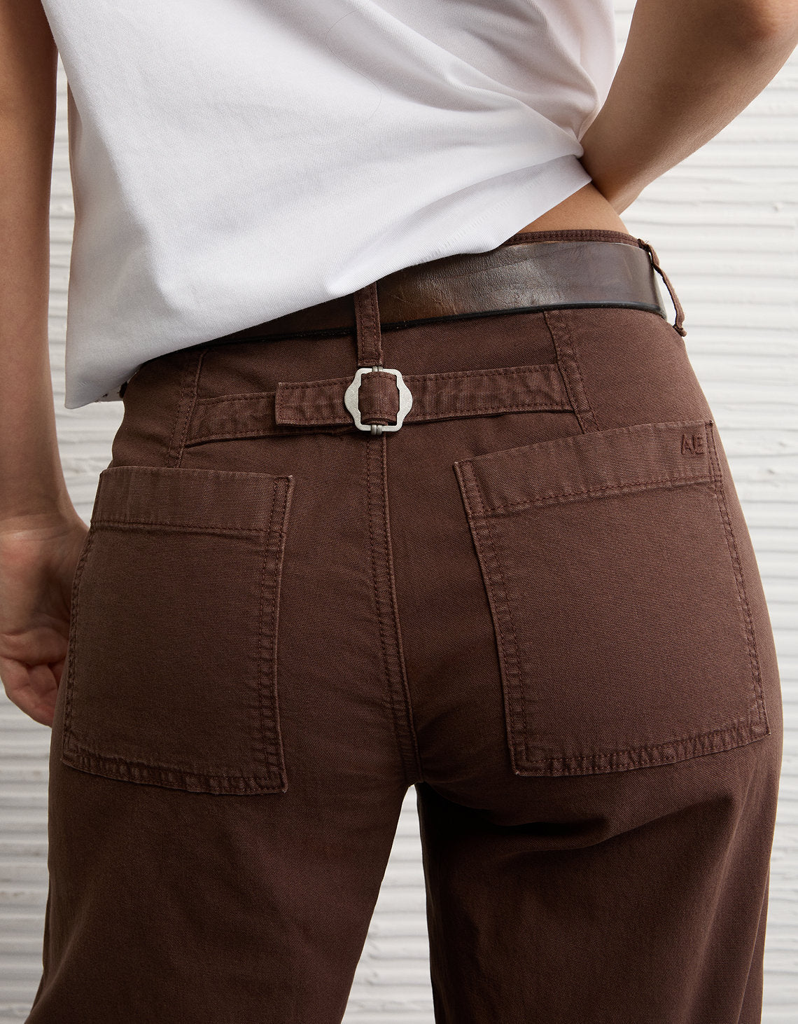 Pantalón Stovepipe Ae - Café 2325_5489_285_d2