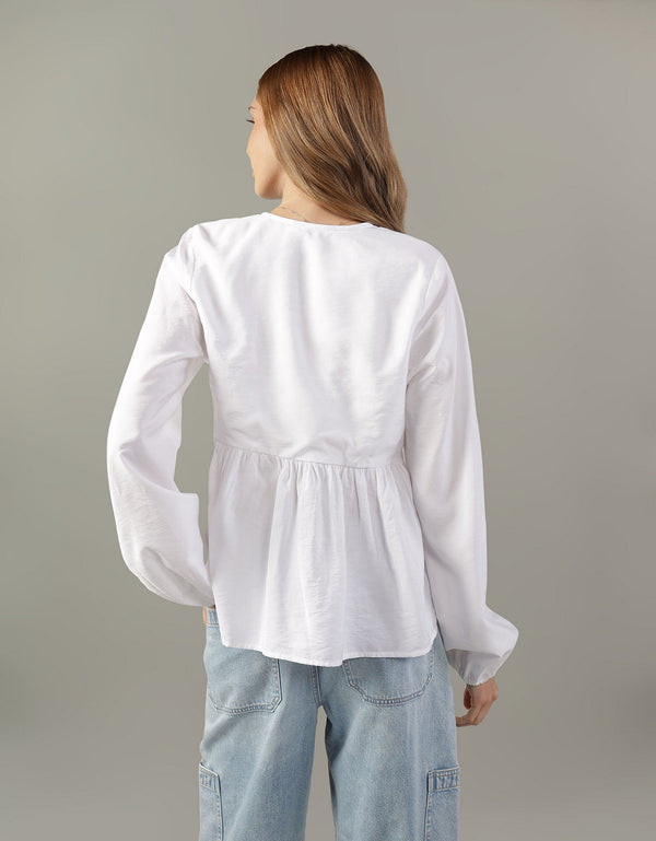Blusa Ae con nudo al frente - Blanco