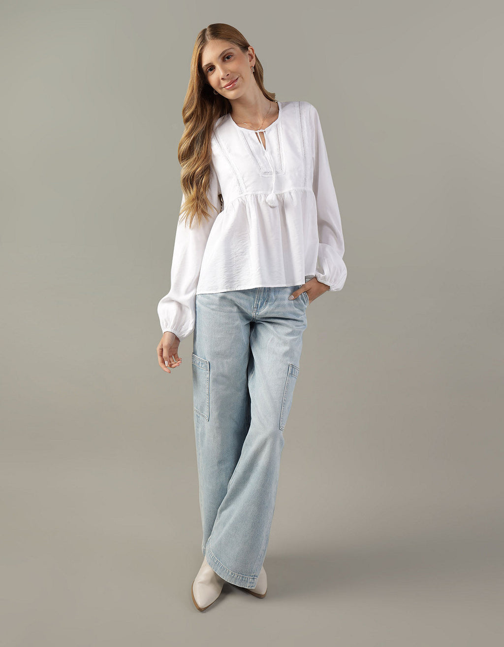 Blusa Ae con nudo al frente - Blanco 2351_5509_100_of
