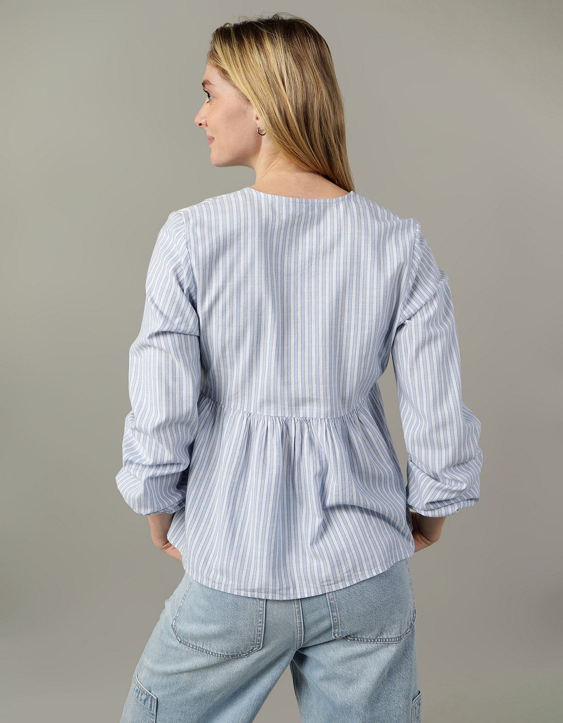 Blusa Ae con nudo al frente - Azul 2351_5649_400_ob