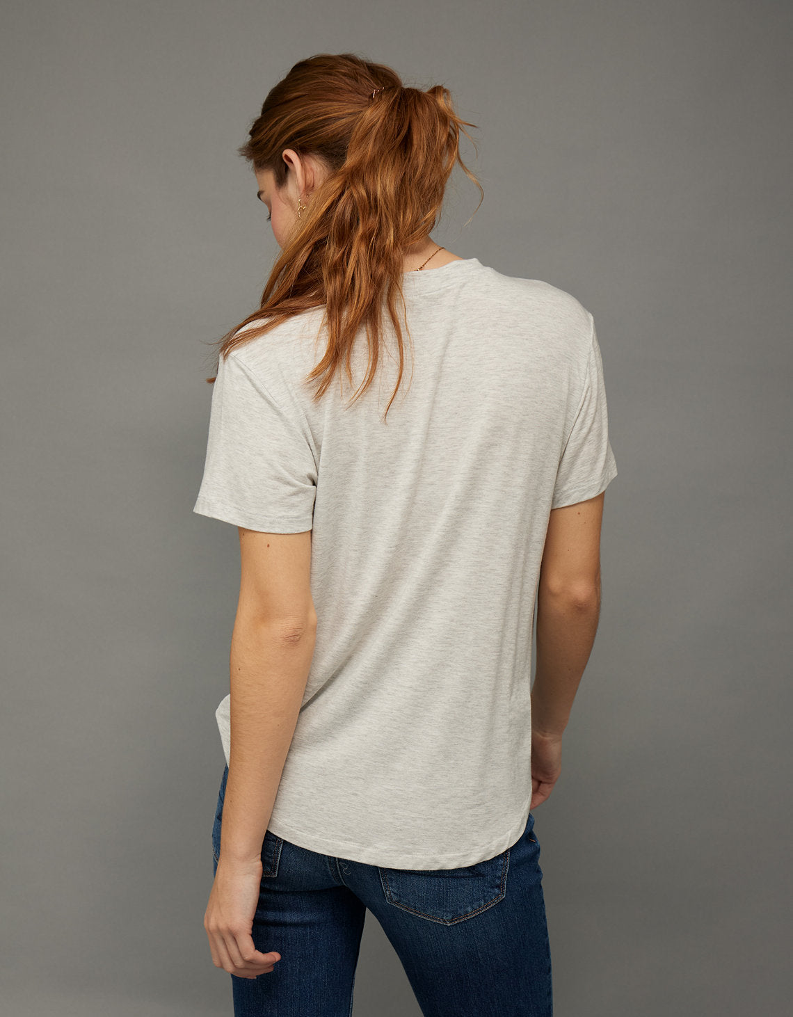 Camiseta Soft & Sexy cuello redondo Ae - Gris 2370_1561_092_ob