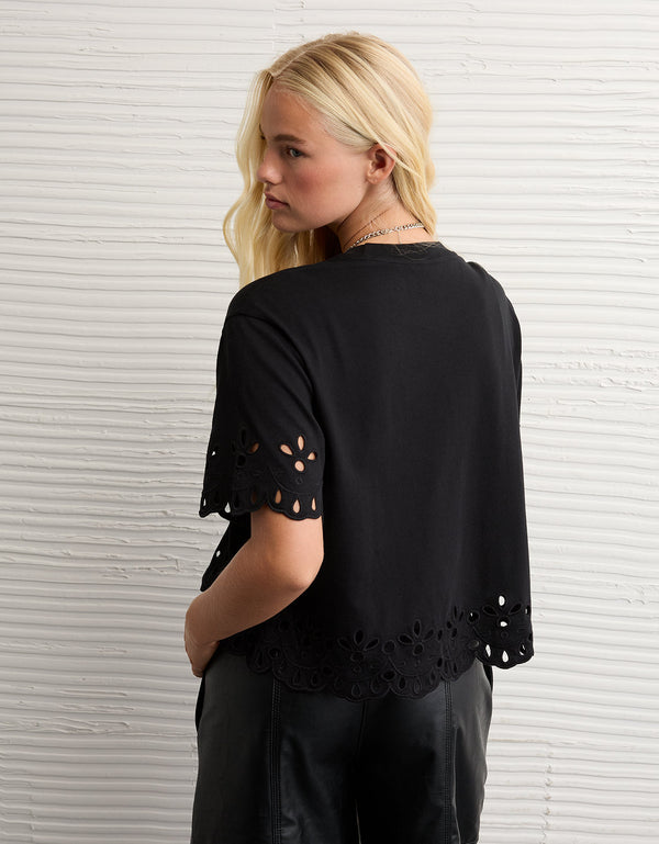 Camiseta Boxy Oversized con Ojal Ae - Negro